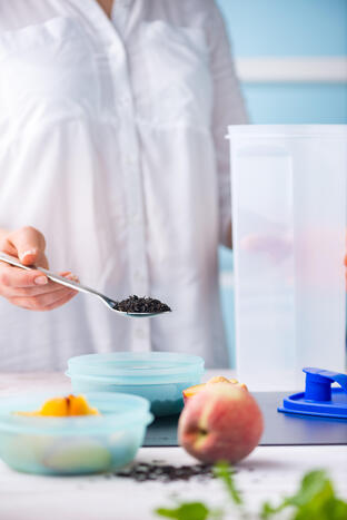 Tupperware طقم علب صغيرة 300مل (4) Behälter zum Aufbewahren von losem Tee